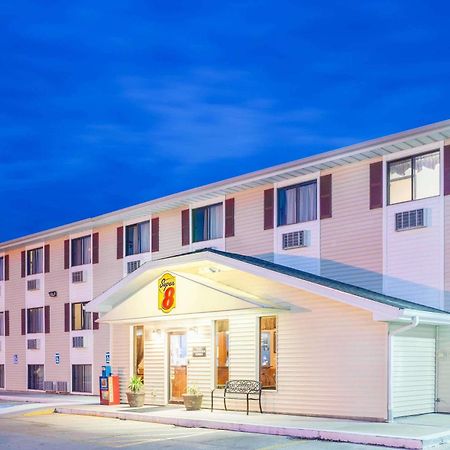 Hotel Super 8 By Wyndham Burlington Extérieur photo